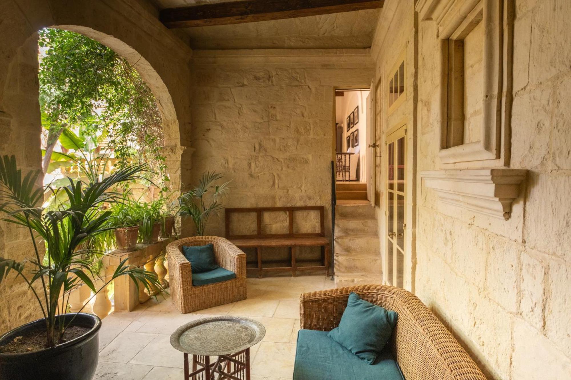 Casa San Rocco - Luxurious Grand 18Th C. Palace With Gardens & Pool Ghaxaq Ngoại thất bức ảnh